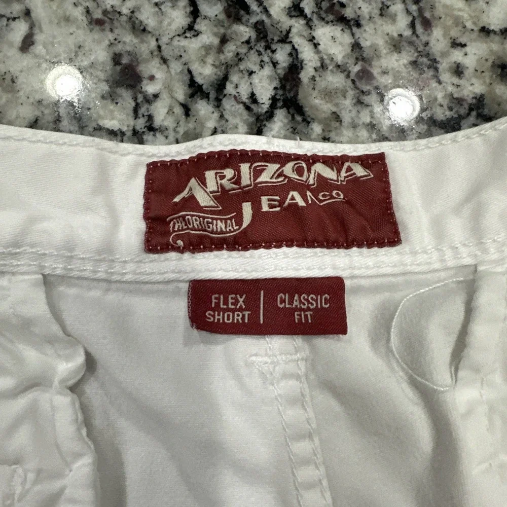 Arizona‎ Jean Co Men's 38 White Flex Shorts Classic Fit
